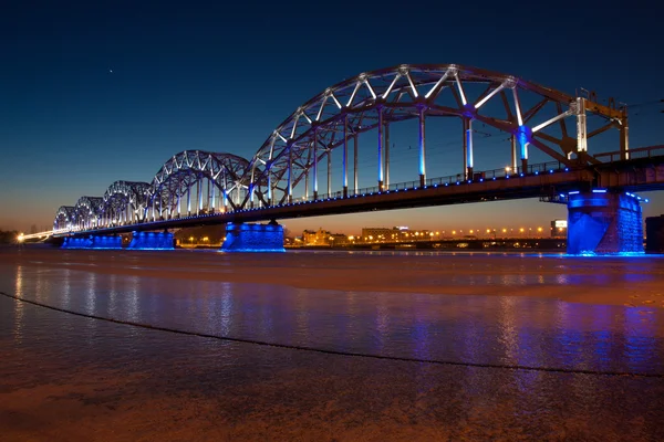 Railway bridge at night — Stock Photo, Image