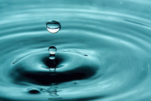 Water drop splashing