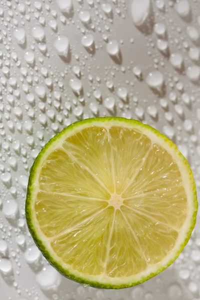 stock image Lime with water drops