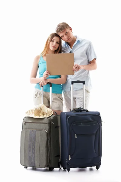 累了的夫妇与行李箱 — 图库照片