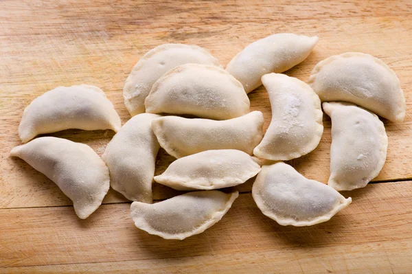 Raw homemade pelmeni — Stock Photo, Image