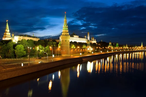 Russland kremlin und fluss in moskau — Stockfoto