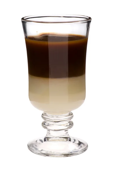 Ирландский кофе на белом — стоковое фото