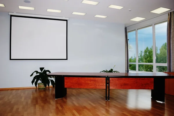 Foto da sala de conferências em branco — Fotografia de Stock