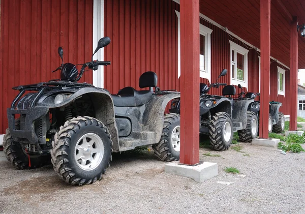Tre ATV utomhus — Stockfoto