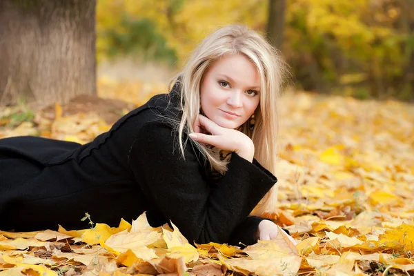 Autumn portrait of blonde girl — Stock Photo, Image