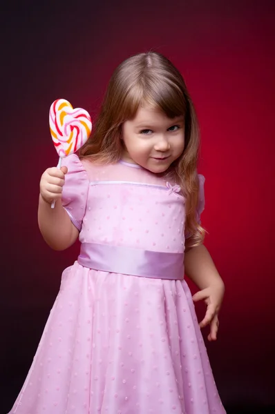 有棒棒糖的小女孩 — 图库照片