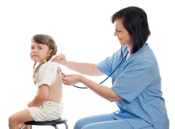 Doctor listens by stethoscope girl — Stock Photo, Image
