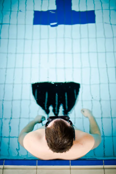 Diver focused before the start in competition — Stock Photo, Image