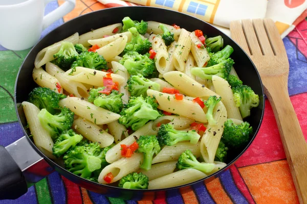 Pasta with broccoli — Stock Photo, Image