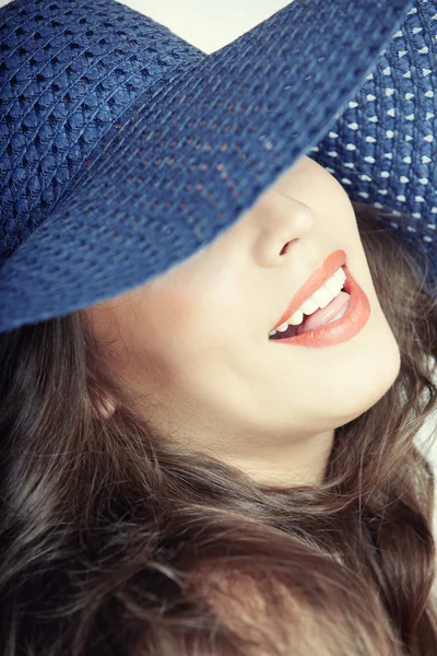 Lady with hat — Stock Photo, Image