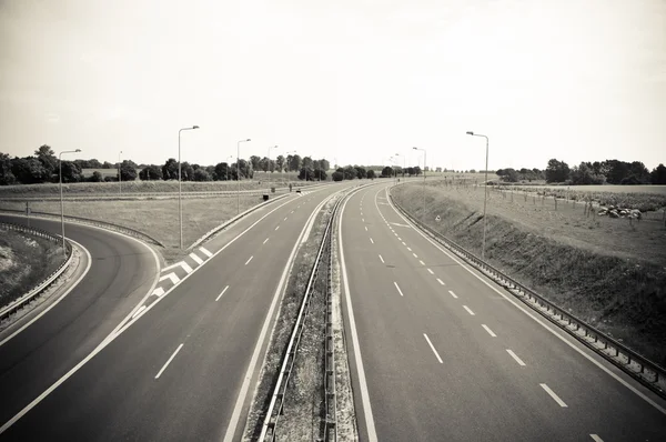 Empty asphalt highway — Stock Photo, Image