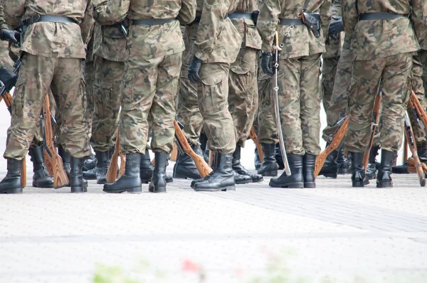 Kare tatbikat sırasında askerleri — Stok fotoğraf