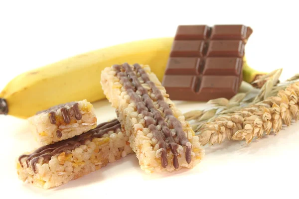 チョコレート バナナ ミューズリーバー — ストック写真