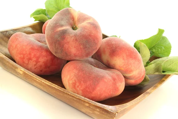 Mountain peaches — Stock Photo, Image