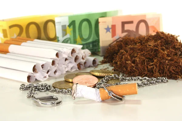 Podatek od tytoniu — Zdjęcie stockowe