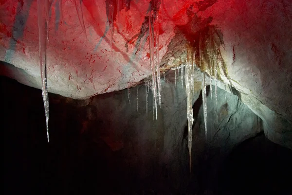 Ice stalactites in the cave — Stock Photo, Image