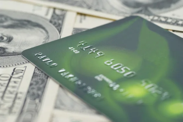 お金とクレジット カード — ストック写真