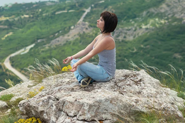 Frau in Meditation — Stockfoto