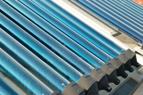 Vacuum solar water heating system — Stock Photo, Image