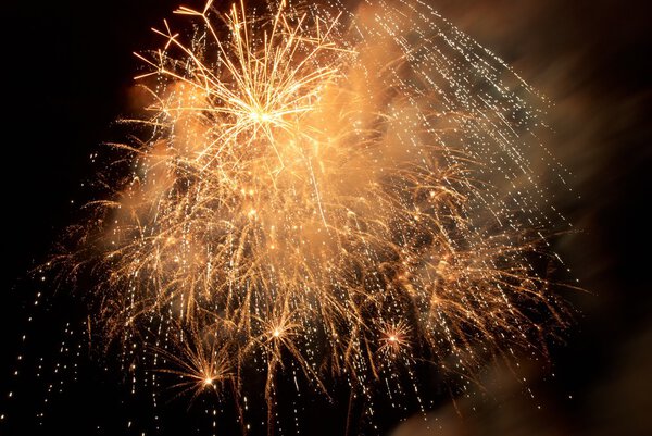 Фейерверк, салют
.