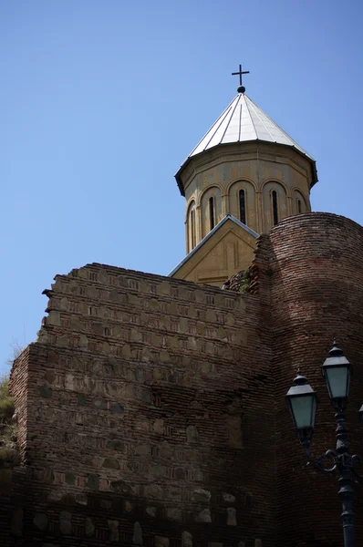 Églises et dômes de Tbilissi, vue sur la partie historique de la capitale de Re — Photo