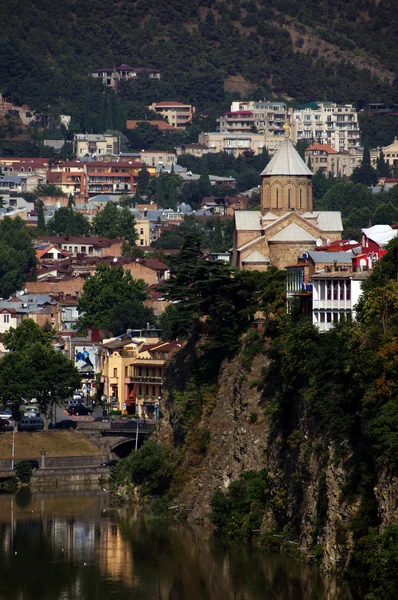 ナリカラとトビリシ市の概要、グルジア共和国の中世の城, — ストック写真