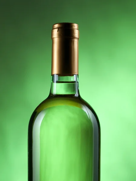 Flasche Weißwein — Stockfoto