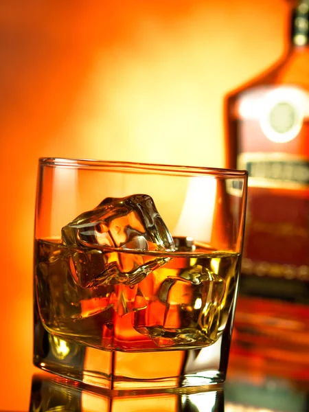 威士忌酒红色 — 图库照片
