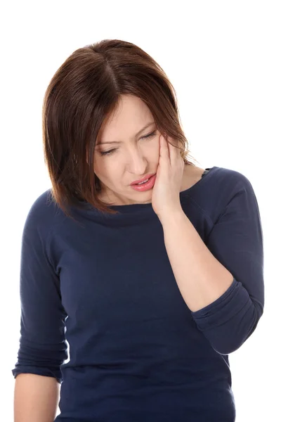 У женщины ужасная зубная боль — стоковое фото