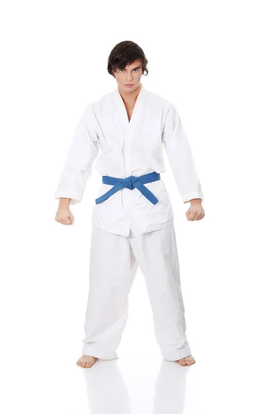 Karate. man in een kimono. — Stockfoto