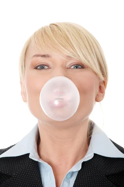 Zakenvrouw een kauwgom — Stockfoto