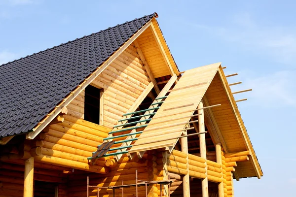 Ecologische houten huisje — Stockfoto