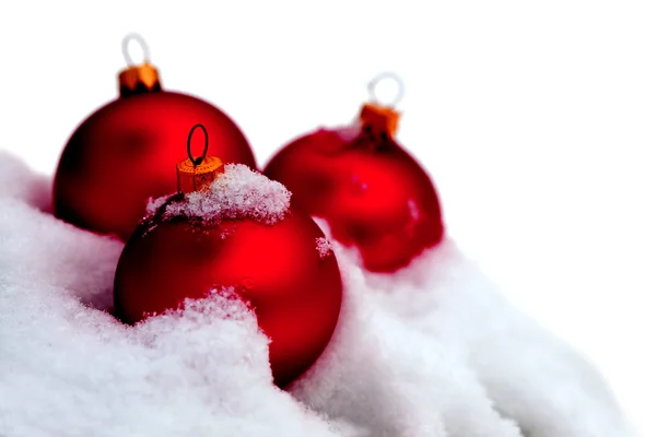 Vánoční červené skleněné kuličky — Stock fotografie