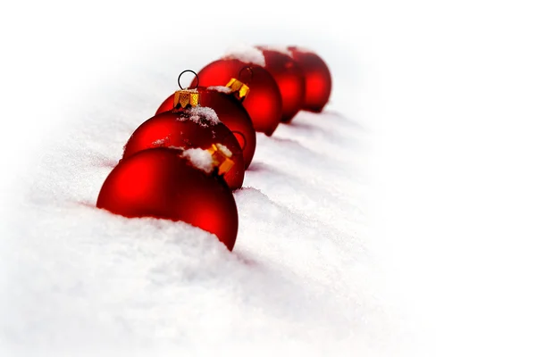 Weihnachten rote Glaskugeln — Stockfoto