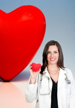 kadın kalp doktoru