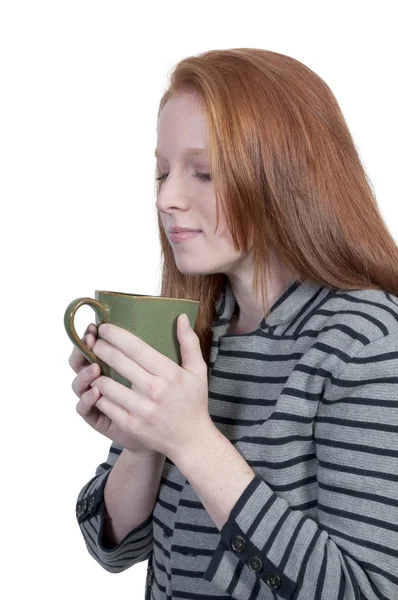 Γυναίκα πίνει καφέ. — Φωτογραφία Αρχείου