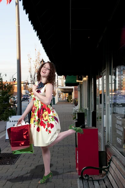 Mujer bolsas de compras —  Fotos de Stock