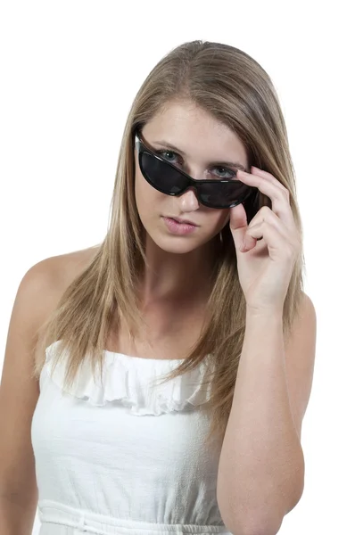 선글라스를 쓴 여자 — 스톡 사진
