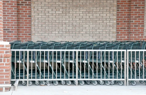 Carrinhos de compras — Fotografia de Stock