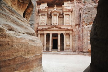 Al Khazneh - the treasury of Petra ancient city, Jordan clipart