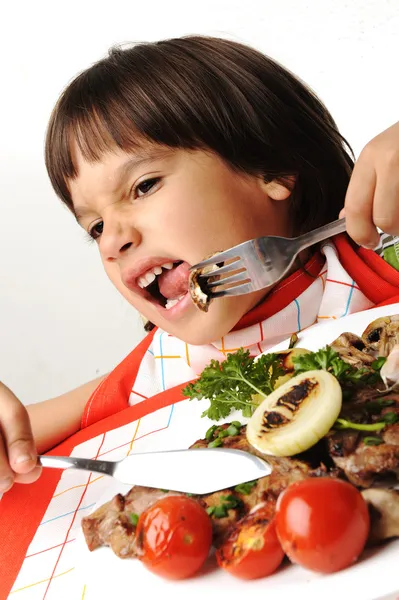 Miúdo que recusa comer comida — Fotografia de Stock