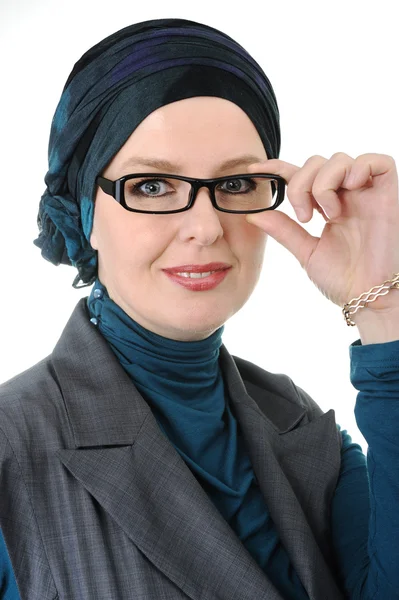 Femme musulmane européenne confiante et belle — Photo