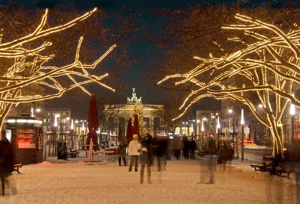 Berlijn brandenburger tor Kerstmis — Stockfoto