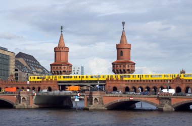 Berlin oberbaumbruecke