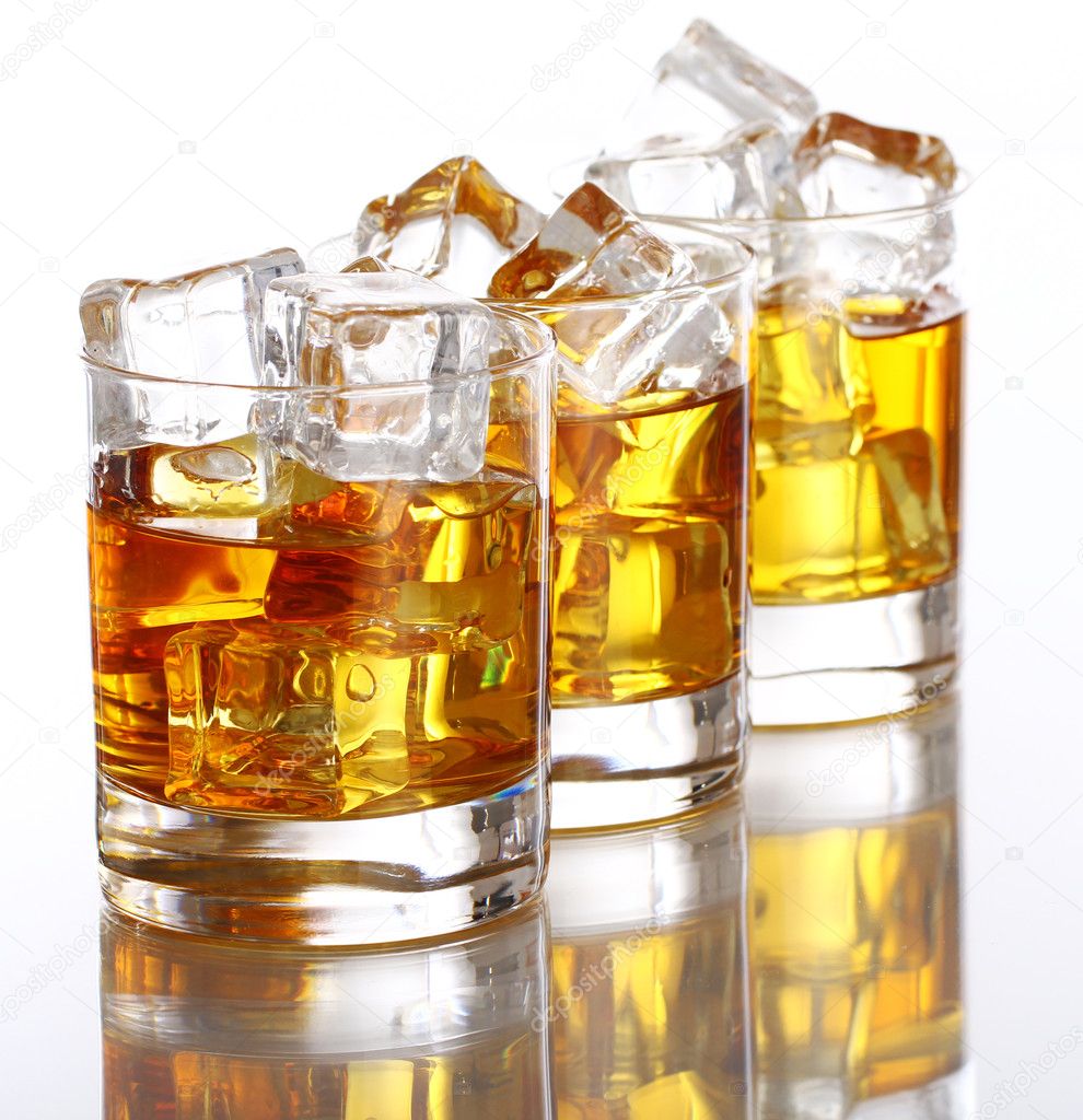 Glasses with cold whiskey — Stock Photo © yekophotostudio 6331064