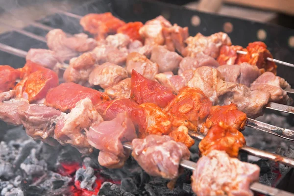 Kebab pişirme — Stok fotoğraf