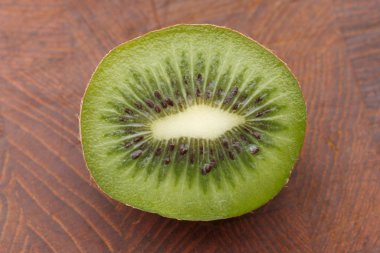 Kiwis clipart