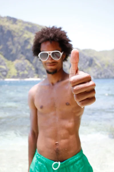 Happy guy on the beach — Stock Photo, Image