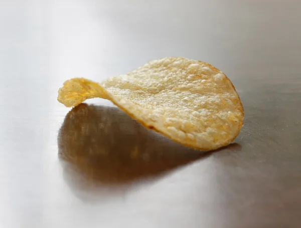 A potato chip — Stock Photo, Image